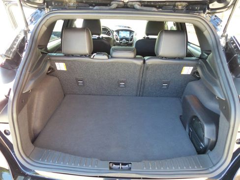Used 2016 Ford Focus ST w/ Equipment Group 402A FWD image 44