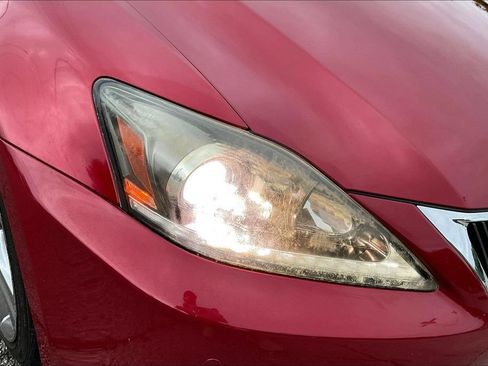 Used 2013 Lexus IS 250C w/ Luxury Pkg RWD image 23