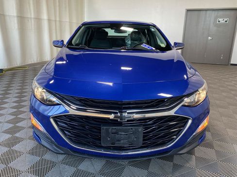 Used 2023 Chevrolet Malibu RS w/ Driver Confidence Package FWD image 2