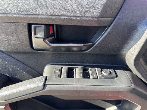 Used 2024 Toyota Tacoma 4x4 Double Cab image 26
