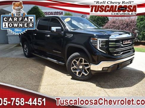 Used 2023 GMC Sierra 1500 SLT w/ SLT Premium Package AWD/4WD image 1