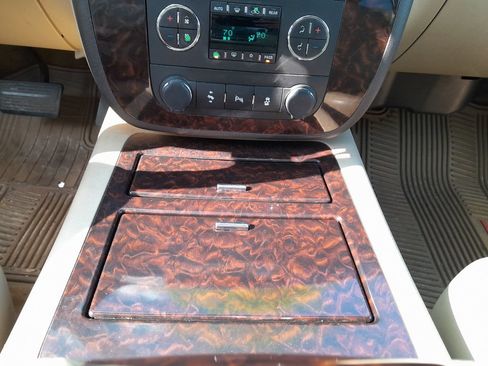 Used 2012 GMC Yukon Denali AWD/4WD image 27