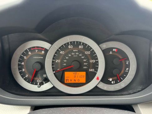 Used 2012 Toyota RAV4 4WD w/ Upgrade Value Pkg image 20