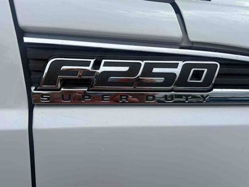 Used 2015 Ford F250 XLT AWD/4WD image 12