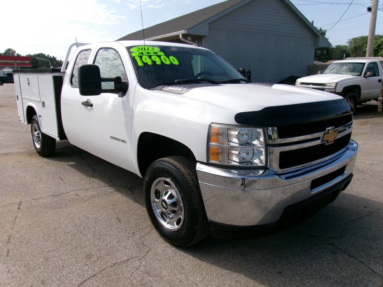 Used 2013 Chevrolet Silverado 2500 W/T AWD/4WD image 11