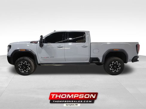Used 2024 GMC Sierra 2500 AT4X AWD/4WD image 1
