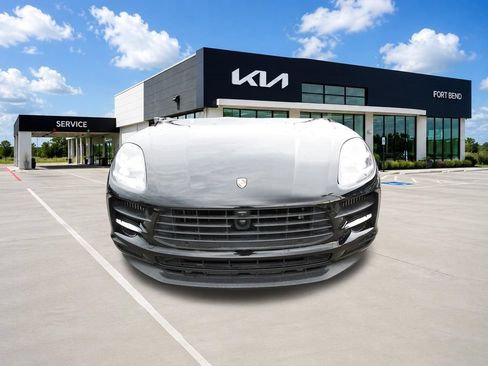 Used 2021 Porsche Macan S AWD/4WD image 39