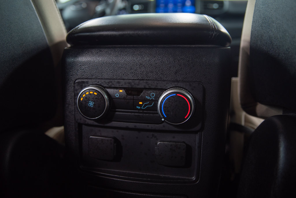 Used 2020 Ford Explorer 4WD image 19