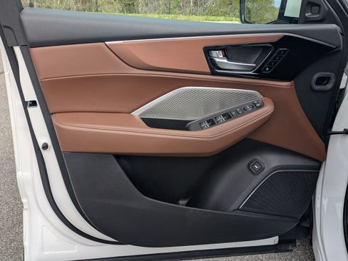 Used 2023 Acura MDX FWD w/ Technology Package image 20