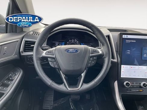 Used 2022 Ford Edge SEL w/ Convenience Package image 15