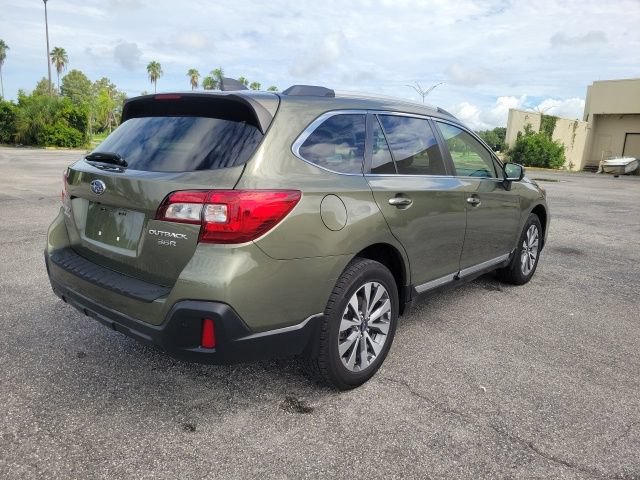 Used 2019 Subaru Outback 3.6R Touring AWD/4WD image 6
