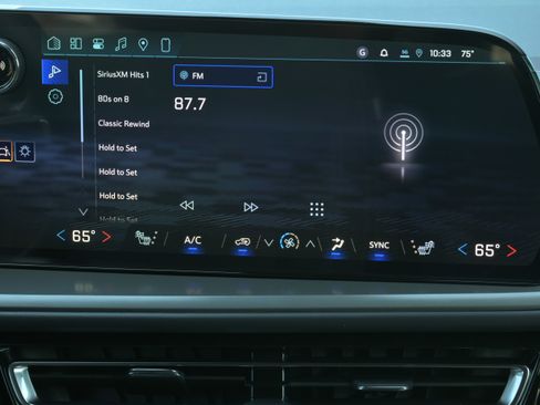 New 2026 Chevrolet Traverse LT FWD image 18