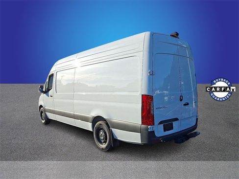 Used 2025 Mercedes-Benz Sprinter 2500 image 6