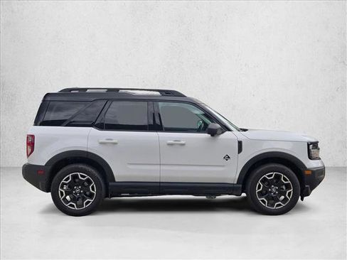 Used 2025 Ford Bronco Sport Outer Banks w/ Outer Banks Tech Package+ image 4