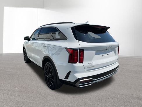 Certified 2023 Kia Sorento SX AWD/4WD image 5