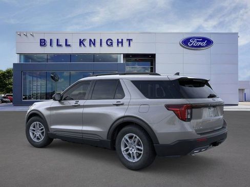 New 2026 Ford Explorer Active w/ Active Comfort Package image 4