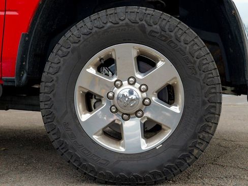 Used 2015 RAM 2500 SLT image 11