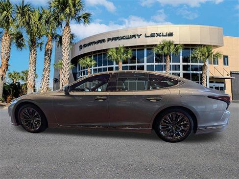 Certified 2022 Lexus LS 500 500 Base w/ Interior Upgrade Package image 7