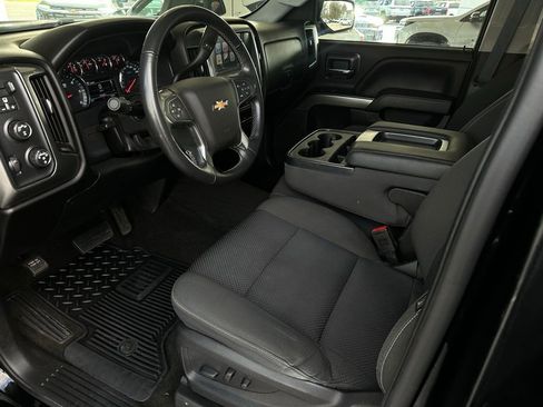 Used 2018 Chevrolet Silverado 1500 LT w/ All Star Edition image 10