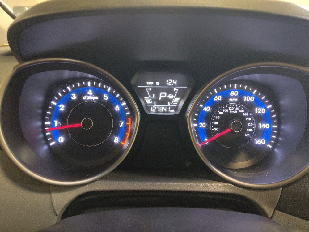 Used 2016 Hyundai Elantra SE FWD image 23