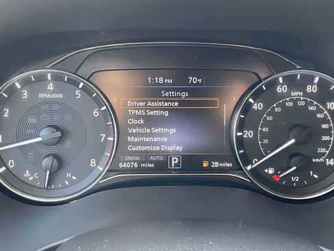 Used 2024 INFINITI QX80 Luxe image 28