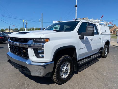 Used 2020 Chevrolet Silverado 2500 LT AWD/4WD image 10