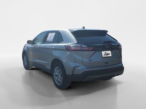 Used 2022 Ford Edge SEL AWD/4WD image 6