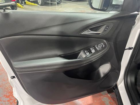 Used 2025 Buick Encore GX Preferred image 20