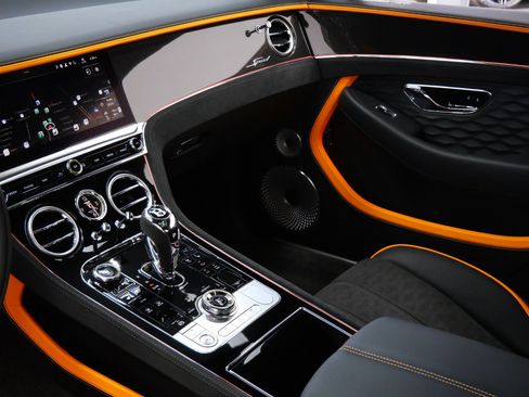 Used 2025 Bentley Continental GT Speed AWD/4WD image 29