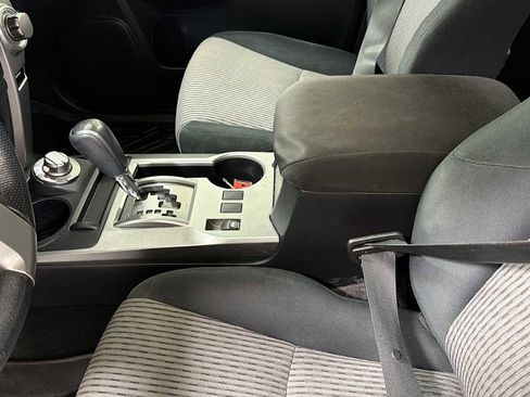 Used 2016 Toyota 4Runner SR5 image 23