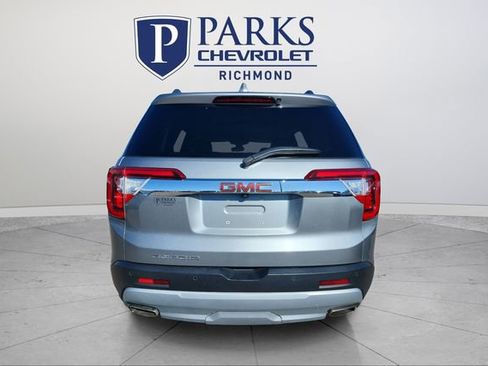 Used 2023 GMC Acadia SLT image 6