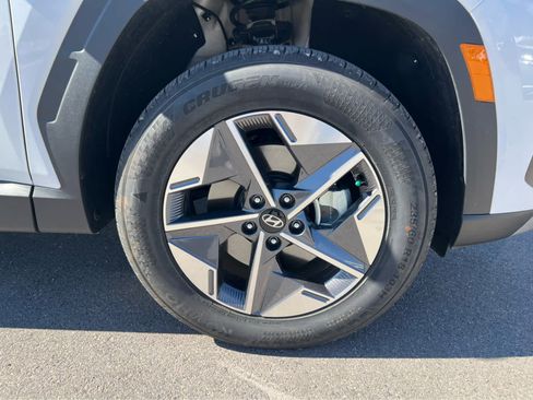 Certified 2025 Hyundai Tucson SEL image 16