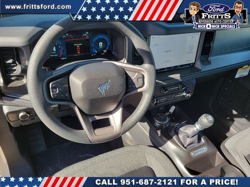 New 2026 Ford Bronco 2-Door AWD/4WD image 4