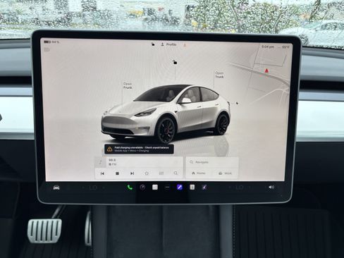 Used 2022 Tesla Model Y Performance AWD/4WD image 16