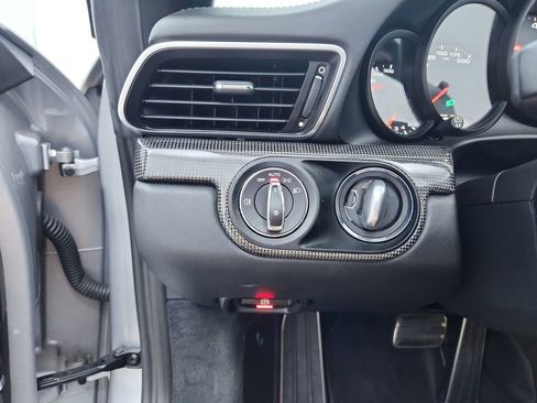 Used 2017 Porsche 911 Carrera 4S image 26