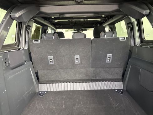 Used 2025 Ford Bronco Big Bend image 20