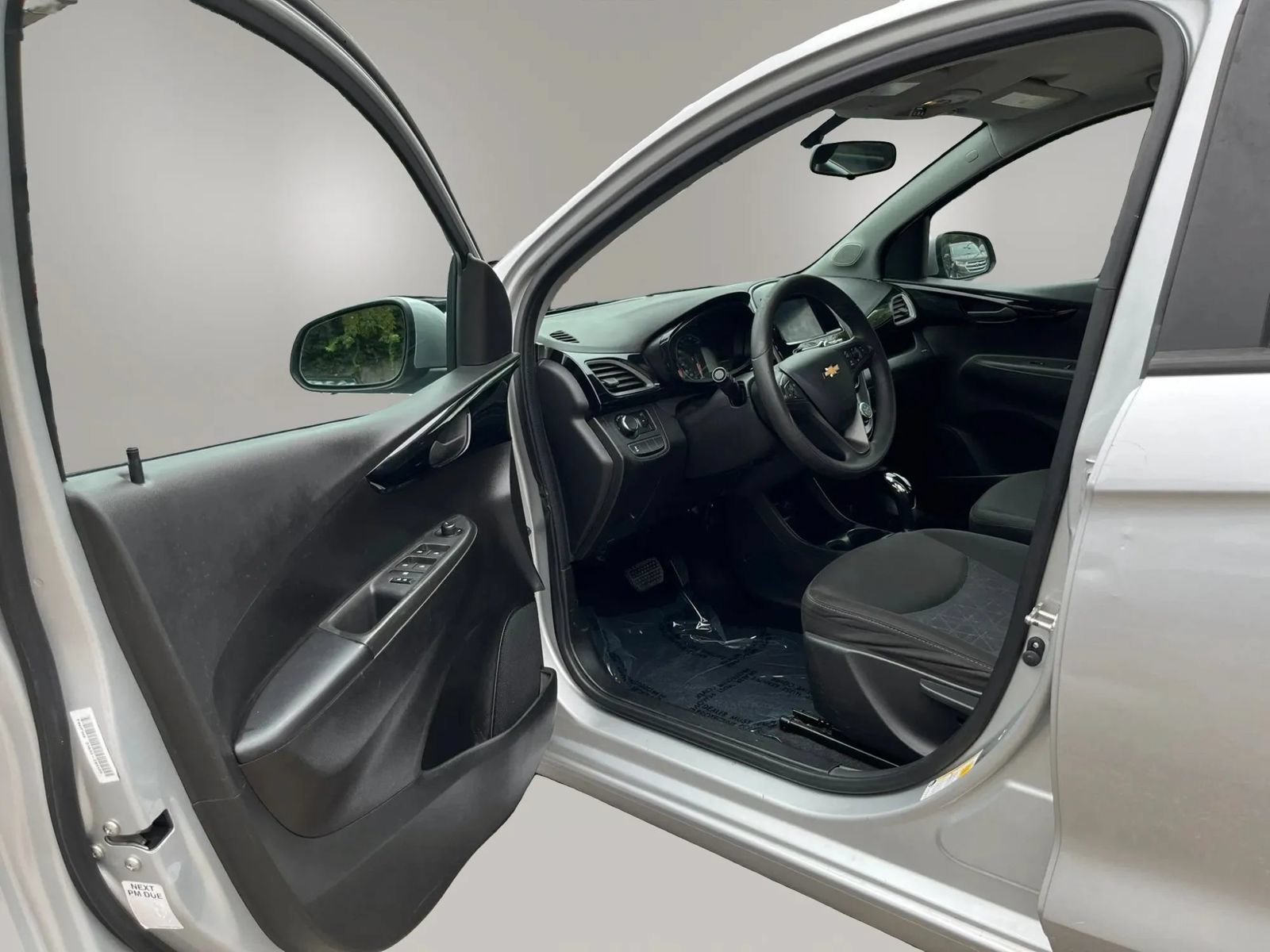 Used 2021 Chevrolet Spark LT FWD image 17