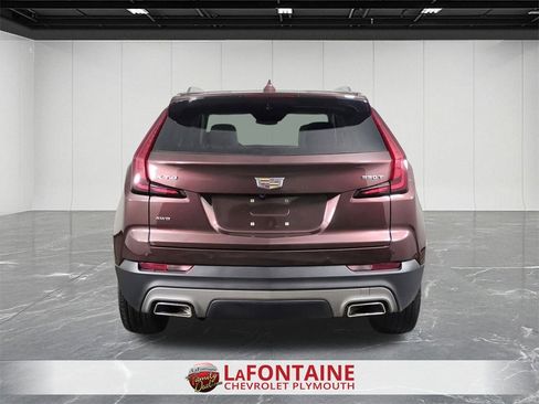 Used 2023 Cadillac XT4 Premium Luxury w/ Technology Package image 7