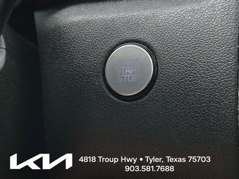 Certified 2023 Kia Sorento SX FWD image 46