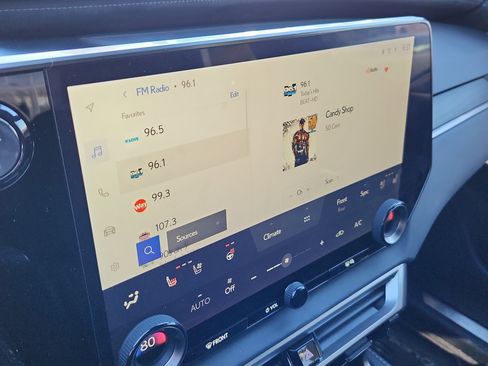 Used 2024 Lexus RX 350 w/ Convenience Package image 19