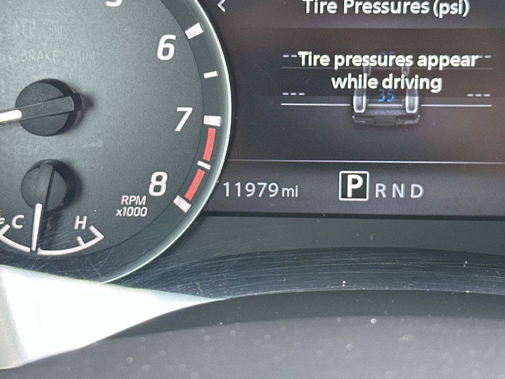 Used 2024 Nissan Frontier SV RWD image 14