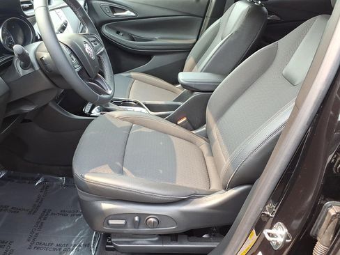 Certified 2023 Buick Encore GX Select FWD image 13