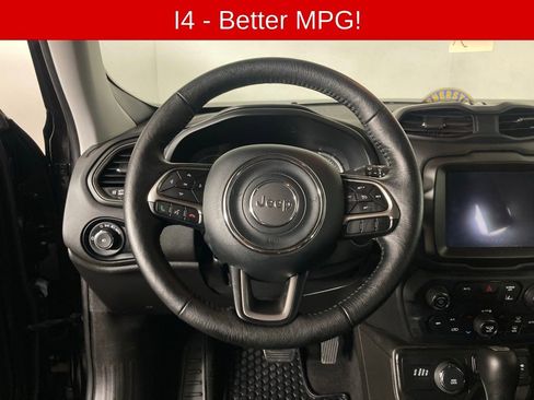 Used 2022 Jeep Renegade Limited image 9