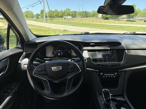 Used 2019 Cadillac XT5 Luxury AWD/4WD image 15