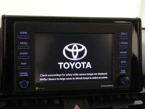 Used 2022 Toyota RAV4 XLE image 9