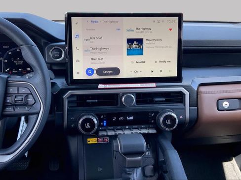 New 2026 Toyota 4Runner Limited AWD/4WD image 6
