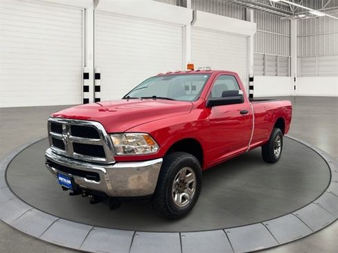 Used 2018 RAM 3500 Tradesman w/ Chrome Appearance Group AWD/4WD image 9