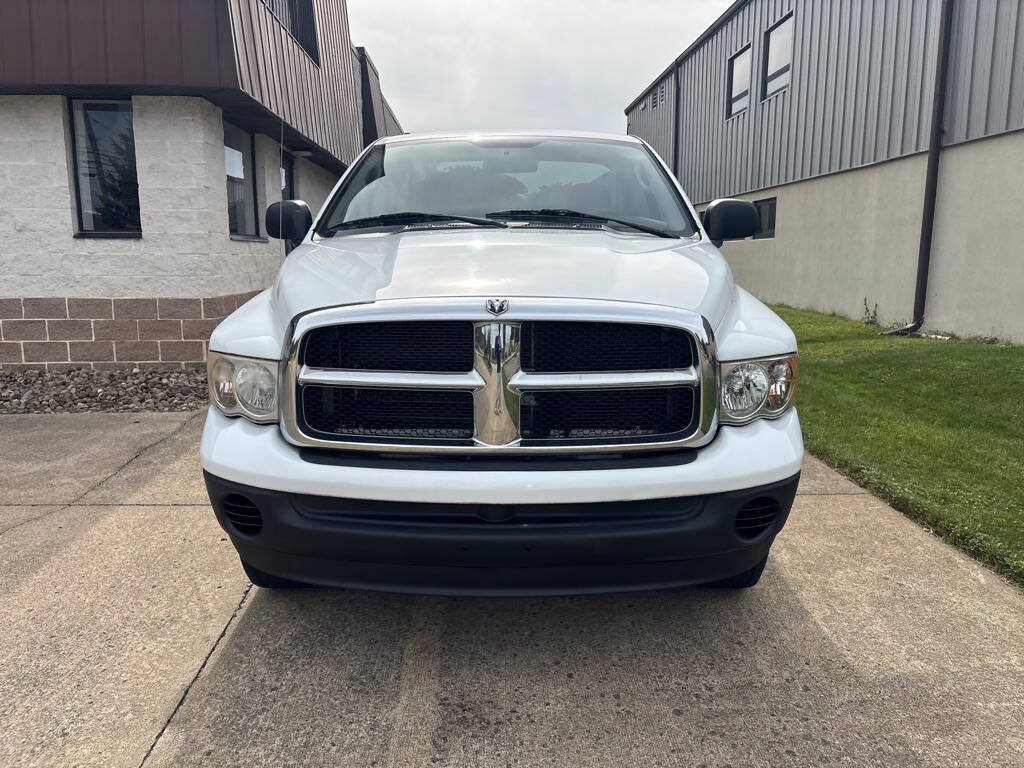 Used 2005 Dodge Ram 1500 Truck SLT w/ Trailer Tow Group AWD/4WD image 2