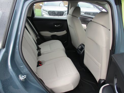 Used 2023 Honda HR-V LX image 14