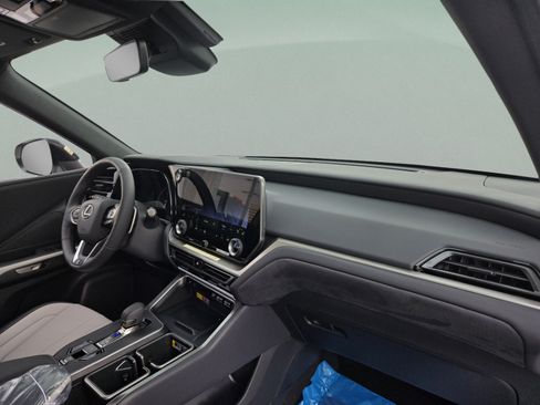 New 2026 Lexus TX 500h AWD w/ Technology Package image 28